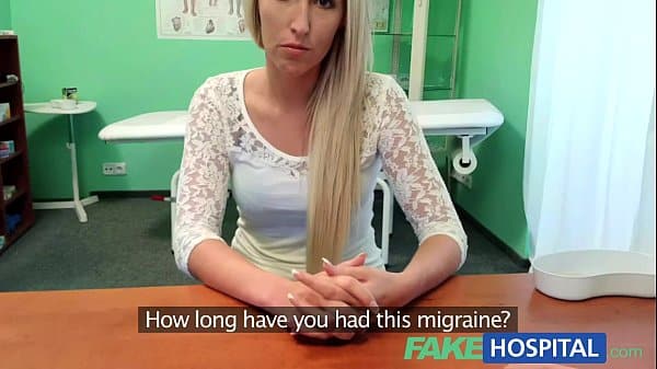 Lekarz leczy jej migrenę orgazmem w swoim gabinecie w tym filmy porno