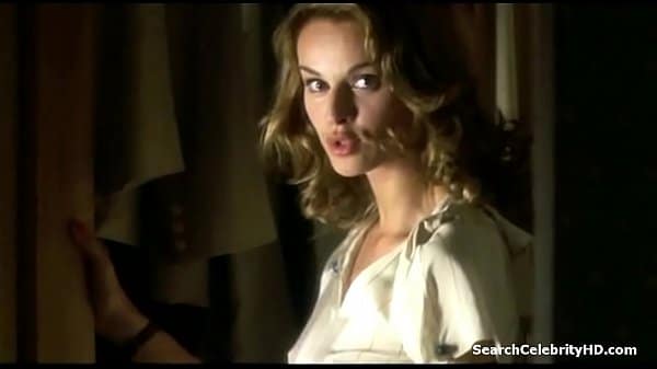 Polska modelka Kasia Smutniak w vintage filmy porno